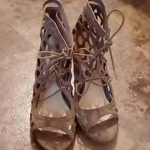 Size 7.5 suede taupe heels